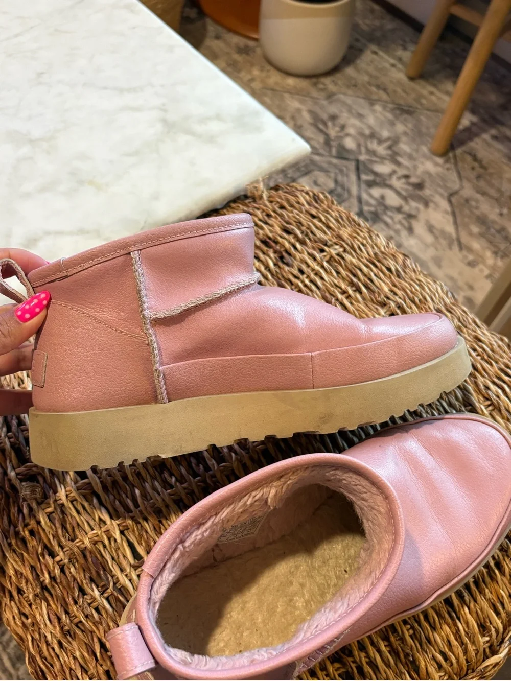 UGG CLASSIC SUGAR ULTRA MINI SHELL PINK BOOTS leather size 8 fall winter